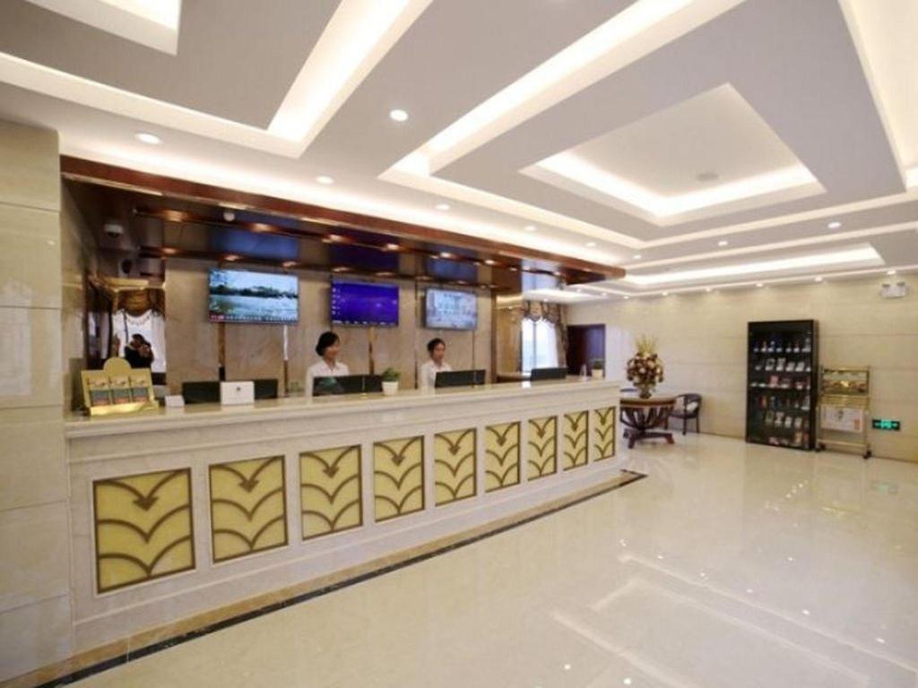 格林豪泰苏州园区阳澄湖唯亭旺角华谊影视城快捷酒店 外观 照片