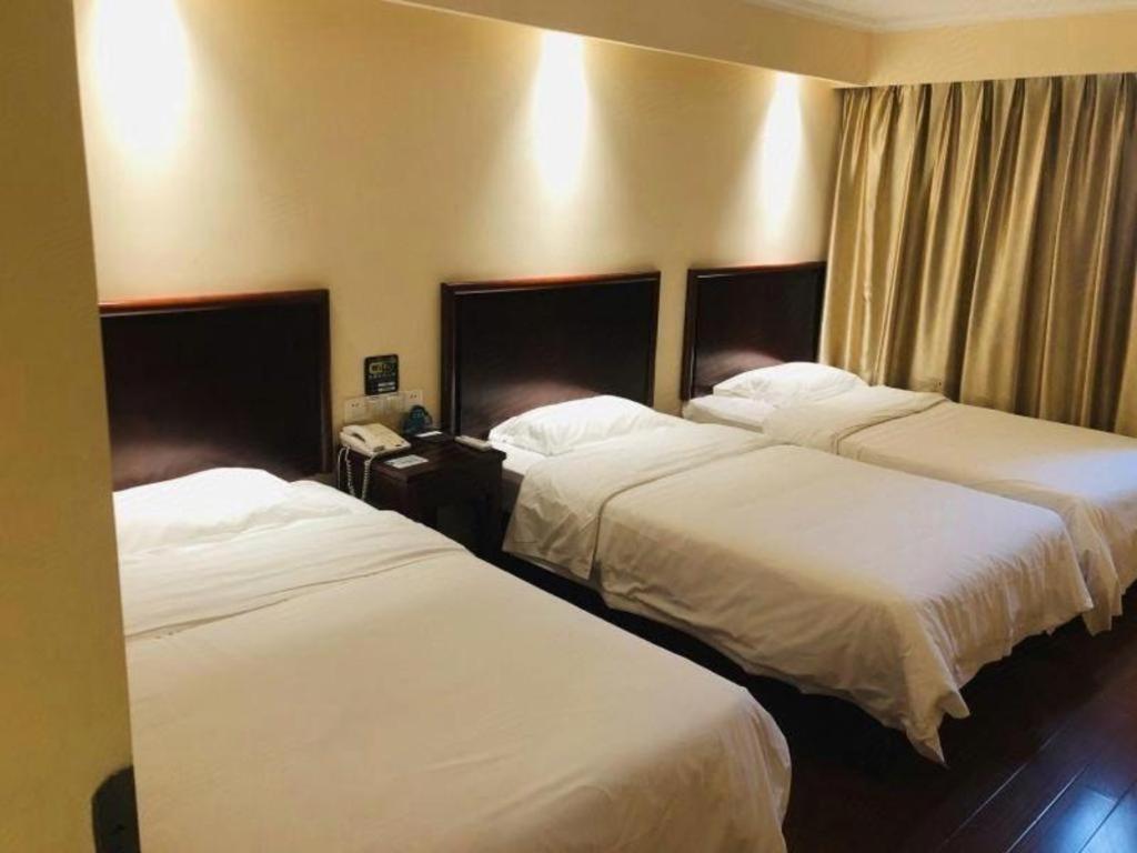 格林豪泰苏州园区阳澄湖唯亭旺角华谊影视城快捷酒店 外观 照片